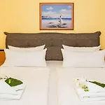 Hotel Garni Nussbaumhof Uckeritz
