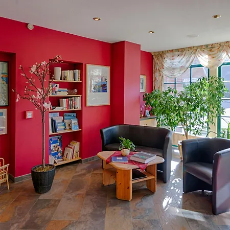 Hotel Garni Nussbaumhof 4*