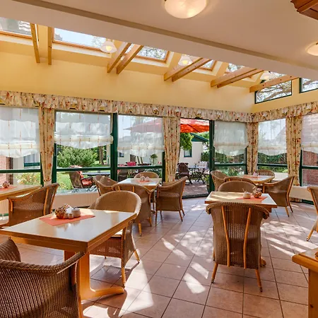 Garni Nussbaumhof 4*